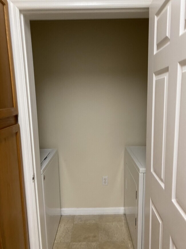 Foto del edificio - 5537 Pga Blvd