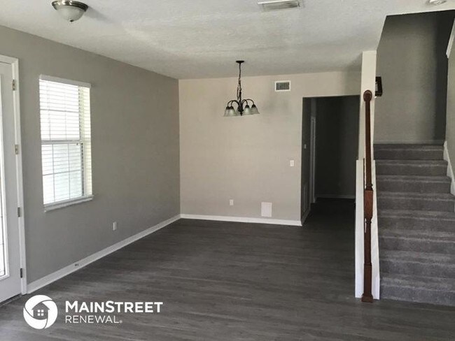 Building Photo - 7412 Bridgeview Dr