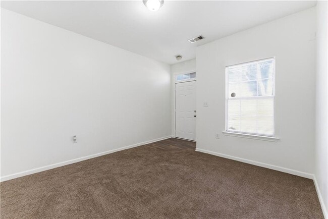 Foto del edificio - 2522 Laurel Cir NW