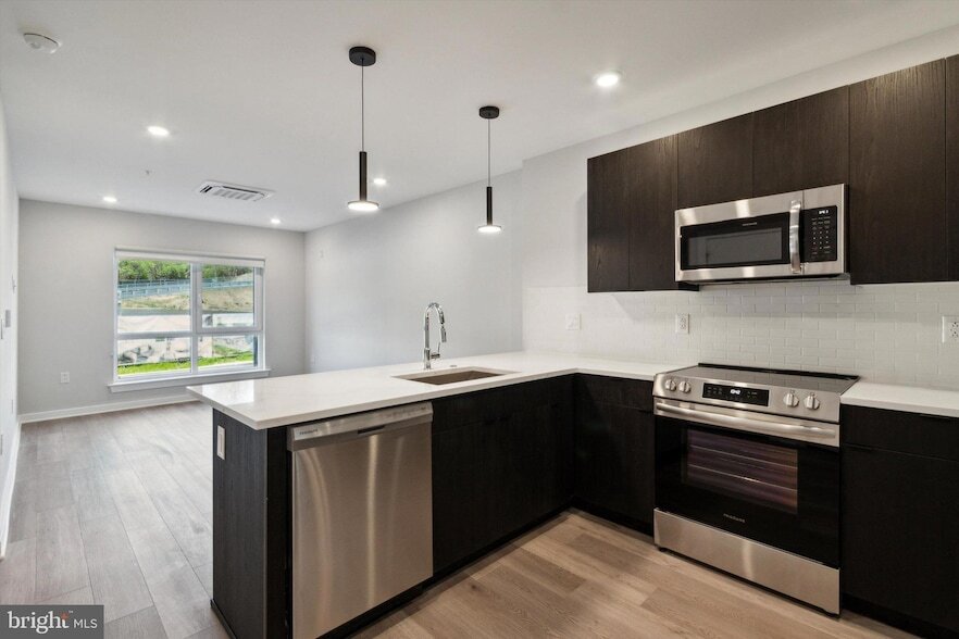 Photo - 3449 Scotts Lane Unit A403