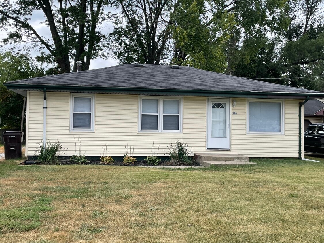 Front of house - 526 E Wilson Ave