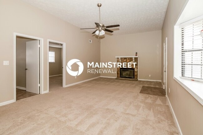 Foto del edificio - 4 Bedroom Pet-Friendly Home in Jonesboro, ...