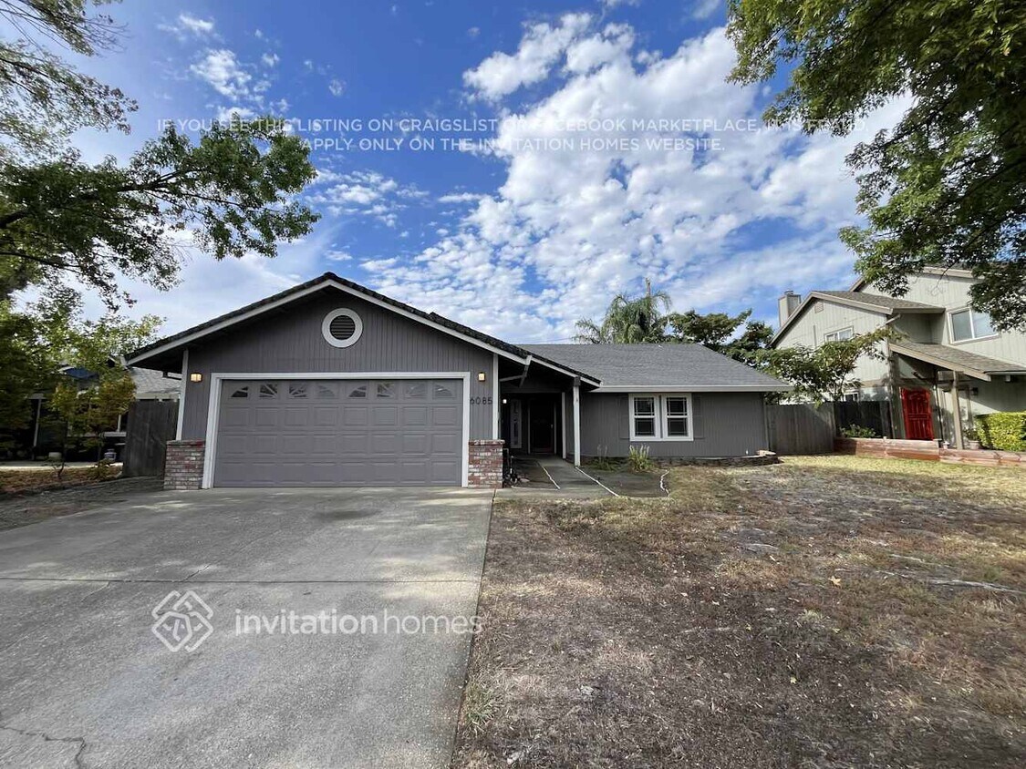 Foto principal - 6085 Kingwood Cir