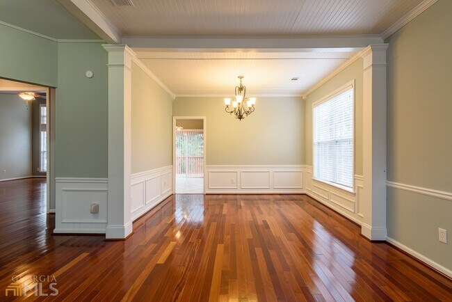 Building Photo - 110 Quarrington Ct