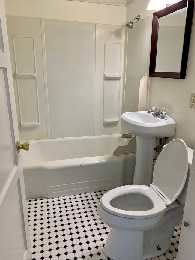 bathroom - 2631 Rittiner Dr