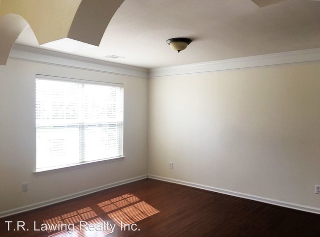 Building Photo - 2032 Brookchase Blvd