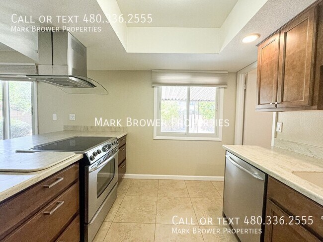 Building Photo - 4022 S Grandview Ave