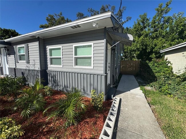 Building Photo - 5504 60th Way N