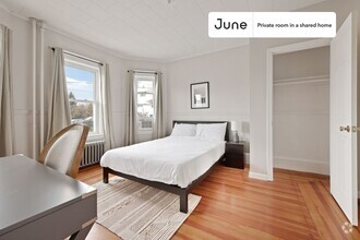 Building Photo - Private bedroom in 3 bed/1 bath Home