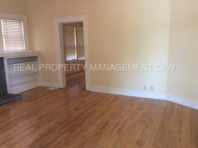 Building Photo - 4509 Swiss Ave