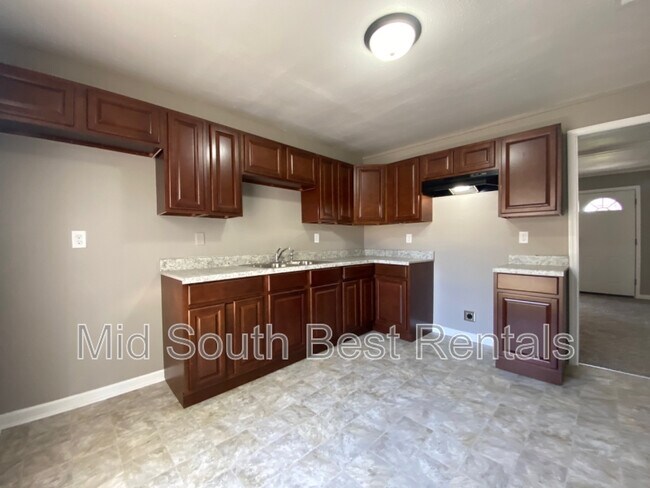 Foto del edificio - 536 Hewlett Rd