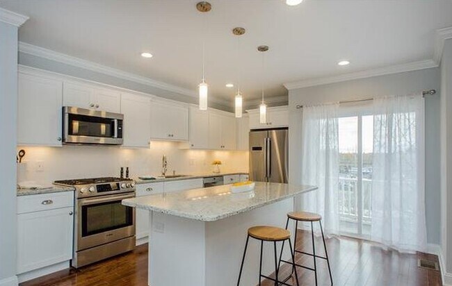 Photo - 777 North Main Townhome