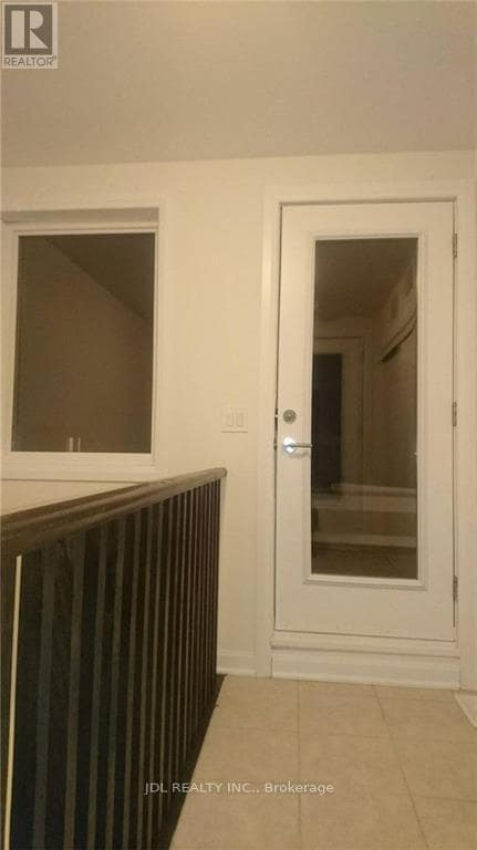 Building Photo - 30 Sarah Jackson Cres