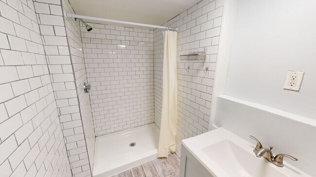 Building Photo - Fully Renovated 4BR/1.5BA on Science Hill | New Everything | Steps to Yale