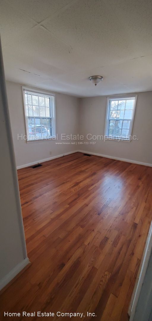 Building Photo - 2 br, 1 bath House - 1117 Junia Avenue