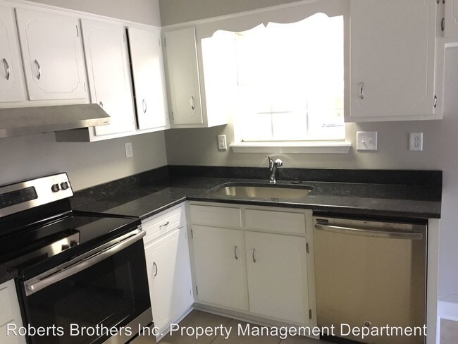 Building Photo - 4 br, 2 bath House - 6125 Palomino Drive