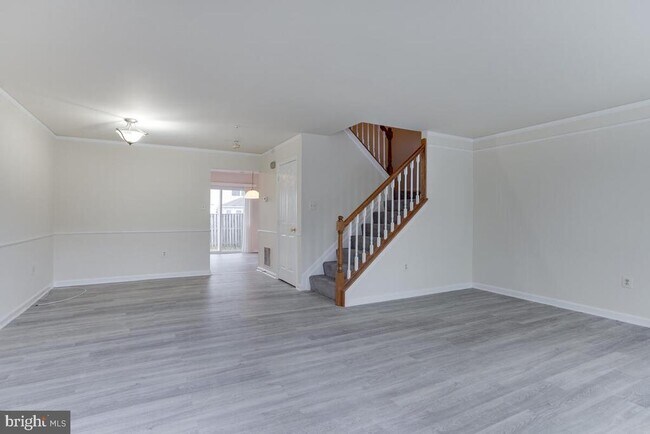 Foto del edificio - 12007 Silver Spur Pl