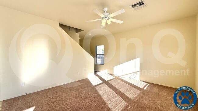 Foto del edificio - 2499 S Marble St