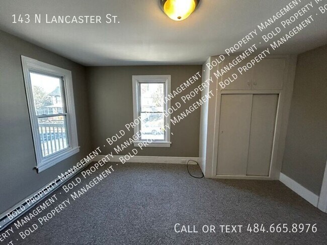 Foto del edificio - 143 N Lancaster St