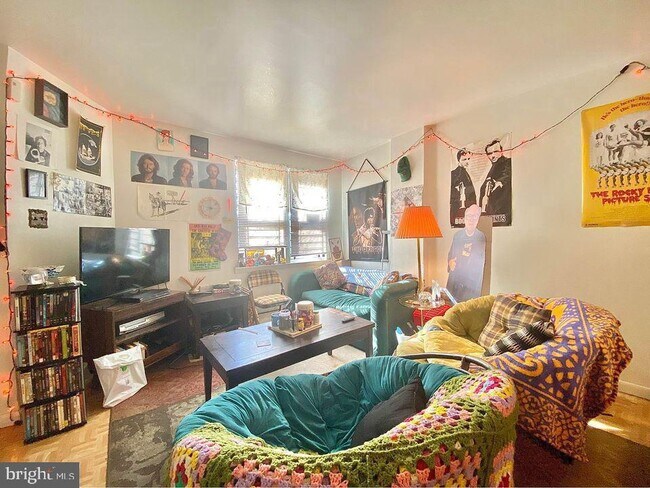 Foto del edificio - 1625 Page St