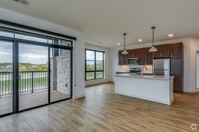 2BR, 2BA - 1,155SF - Broadacre Apartments