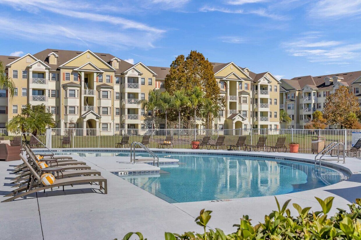 Cane Island Apartments in Kissimmee, FL