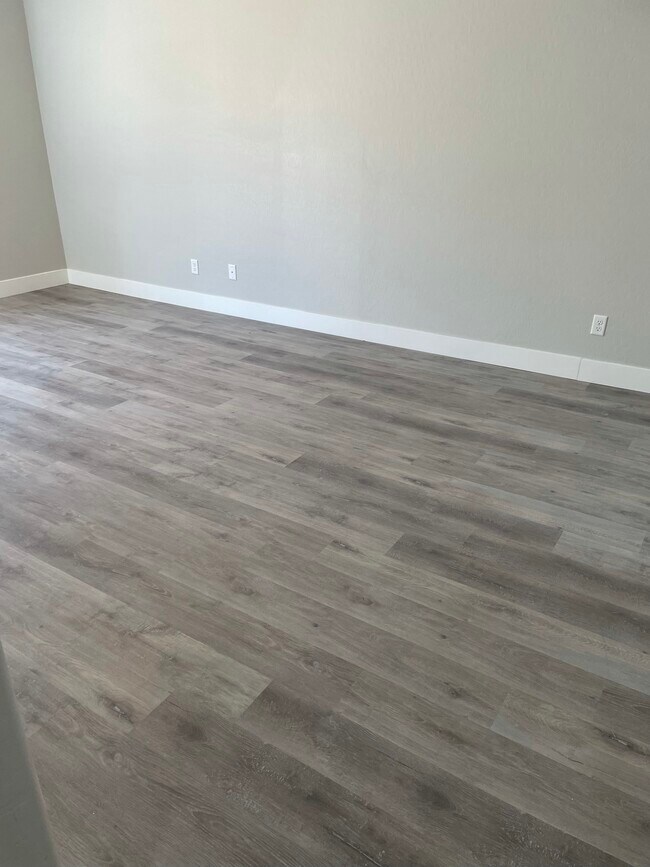 1400 Star Rd Unit 4, Pahrump, NV 89048 Apartments in Pahrump, NV