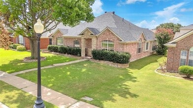 Building Photo - 10809 River Oaks Dr