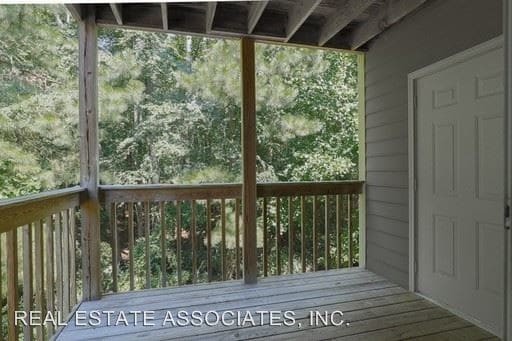 Building Photo - 32 Dansey Cir