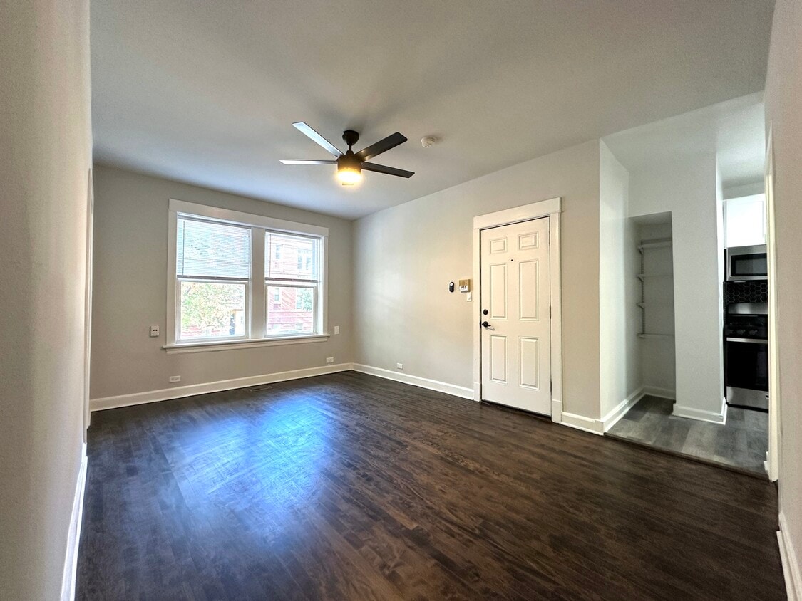 Primary Photo - 2605 N Spaulding Ave