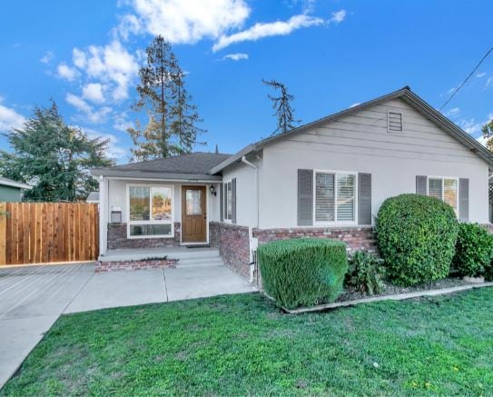 Building Photo - 2448 Pioneer Ave