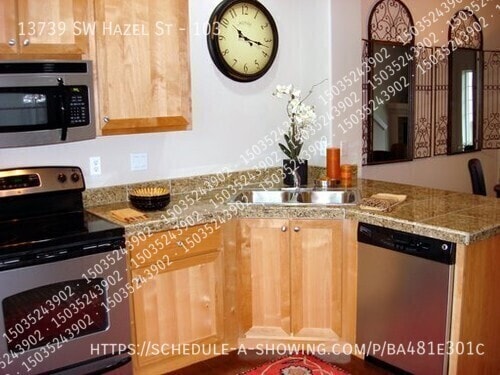 Foto del edificio - 13739 SW Hazel St
