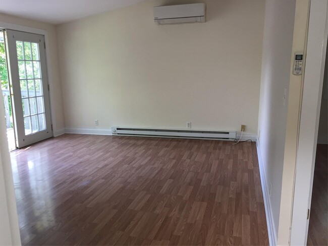 Foto del edificio - 62 E Market St
