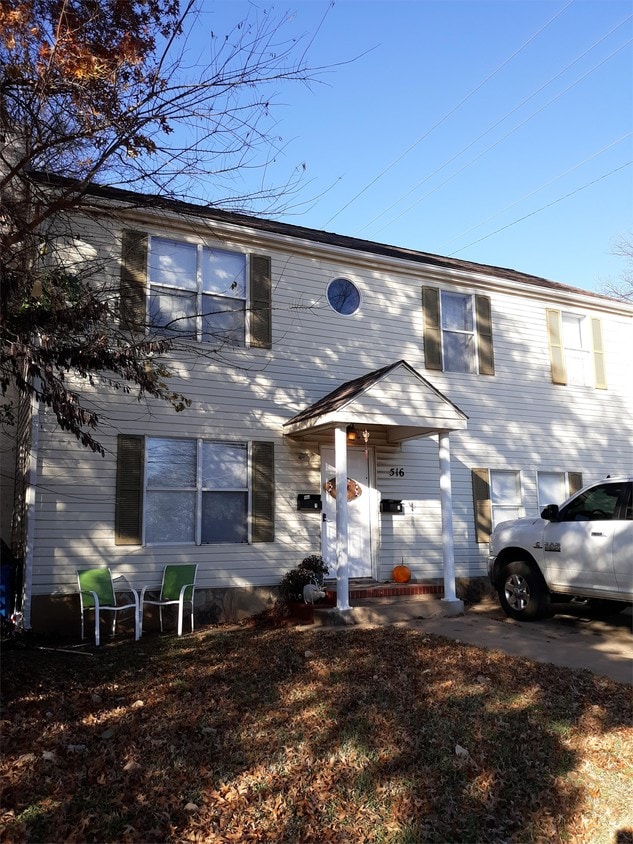 Photo - 516 W 5th Ave (Stillwater, OK)