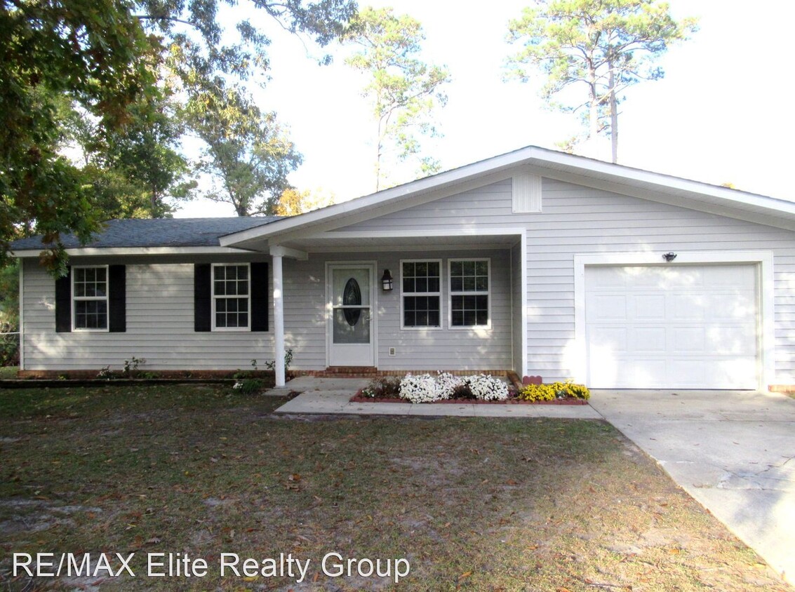 Primary Photo - 3 br, 2 bath House - 102 Walnut Creek Drive