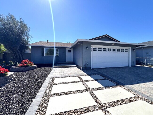 Building Photo - Beautiful 4BR Home in San Jose