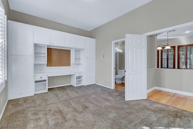 Building Photo - 8186 Merlewood Ave