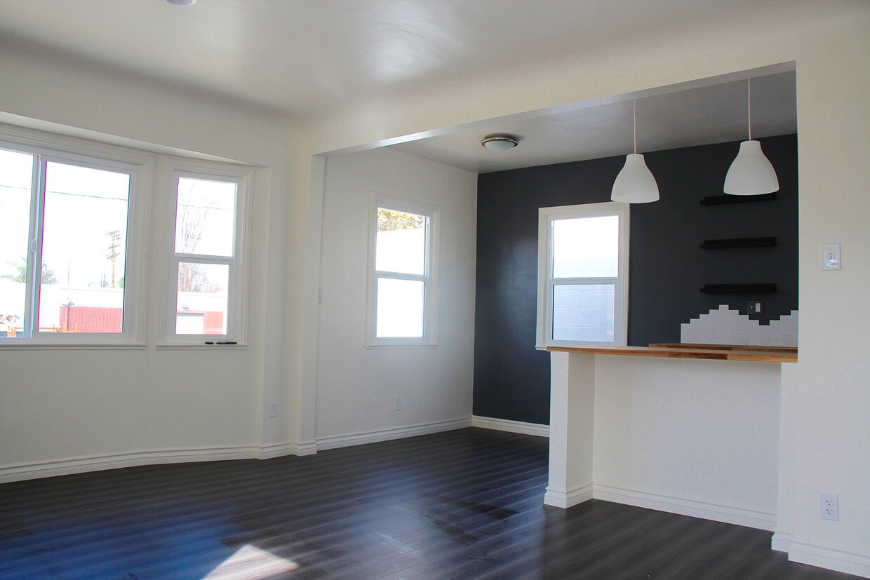 Foto principal - 2856 Glenview Ave