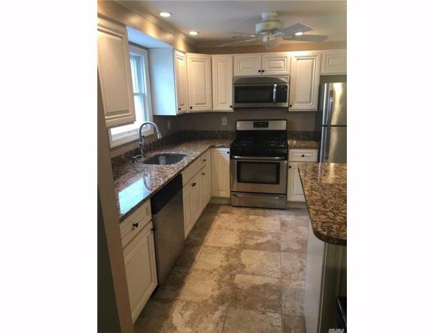 Foto del edificio - 256 W Pine St