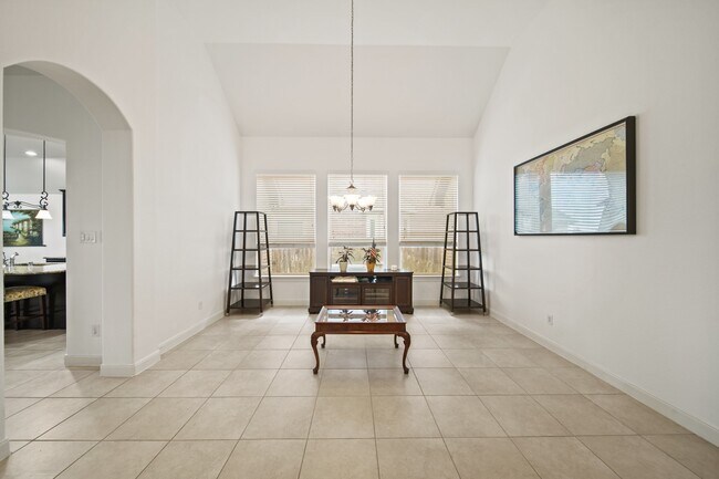 Foto del edificio - 7413 Woodward Springs Dr