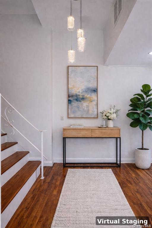 Foto del edificio - 35 Hicks Ave