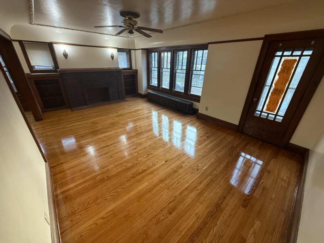 Foto principal - 2628-2630 N 48th St,