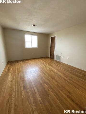 Living Space - 380 Dorchester St