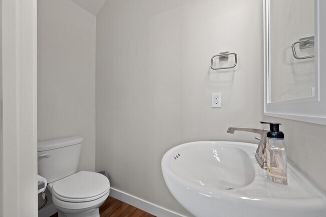 Foto del edificio - 74 S Baker Spring Cv