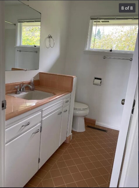 Building Photo - 18909 94th Ave W - 2 bedrooms