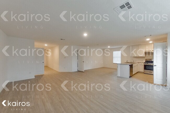 Foto del edificio - 4231 Southton Mere