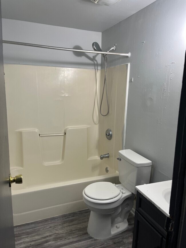 Foto del edificio - 1109 Koehn-