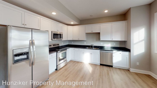Building Photo - 3 br, 2.5 bath House - 147 Wilder Pl