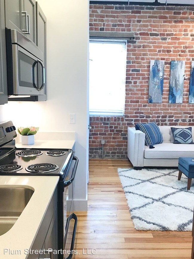 Foto del edificio - 1 br, 1 bath Apartment - 429 3rd Street