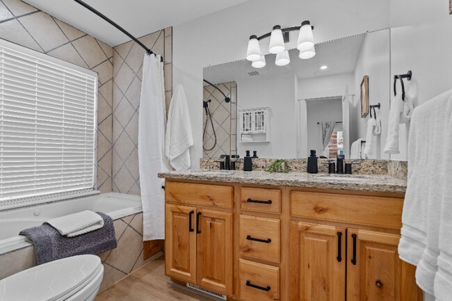 Foto del edificio - 518 Koneta Ct